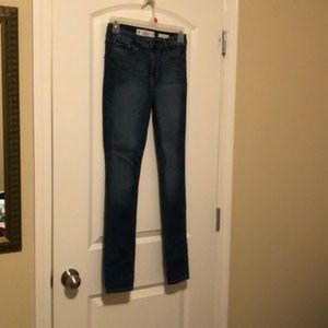 Hollister high rise super skinny jeans sz 0 R